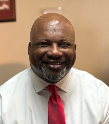 Victor Jemison, Momentum Logistics | Transportation Review Magazine | Top Temperature Controlled Freight Solutions